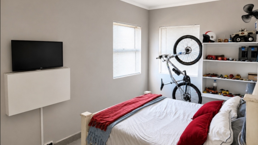 2 Bedroom Property for Sale in Kleinmond Western Cape